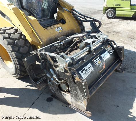 milling machine attaching with skid steer